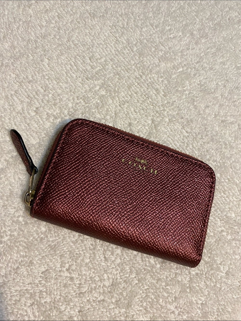 Coach Metallic Wine Zip Card Case Wallet - Picture 8 of 8